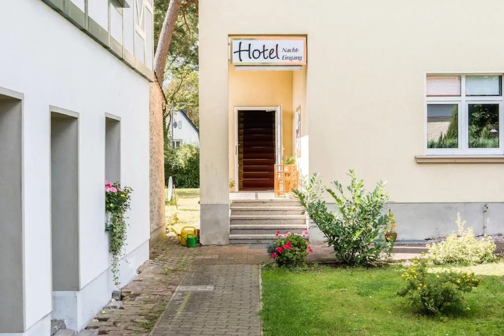 Hotel & Restaurant Raueneck