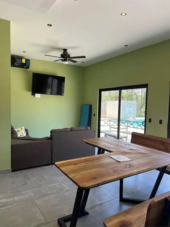 Modern 3-bedroom House With Pool Access in Playa Grande