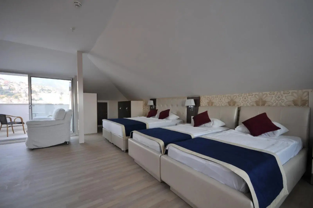 Kleopatra Micador Otel