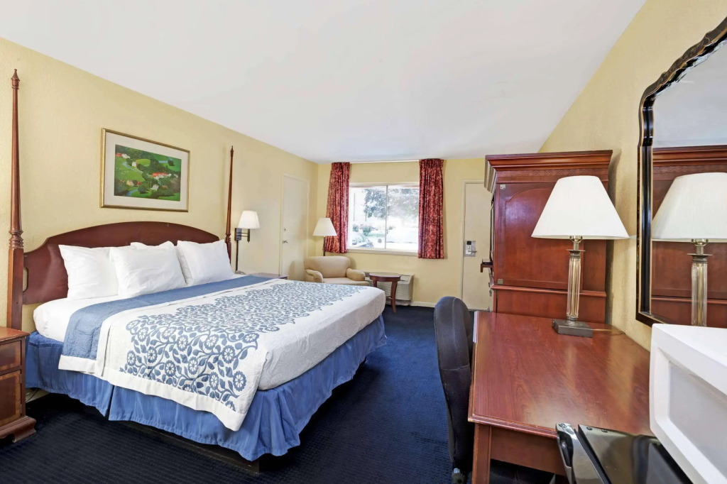 Days Inn Newport News