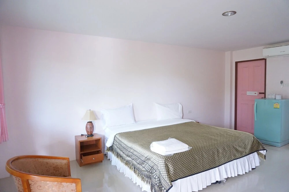 Siriporn Resort