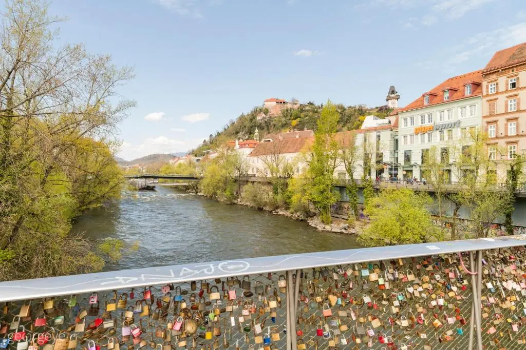 Graz City Oasis by ichbucheAT