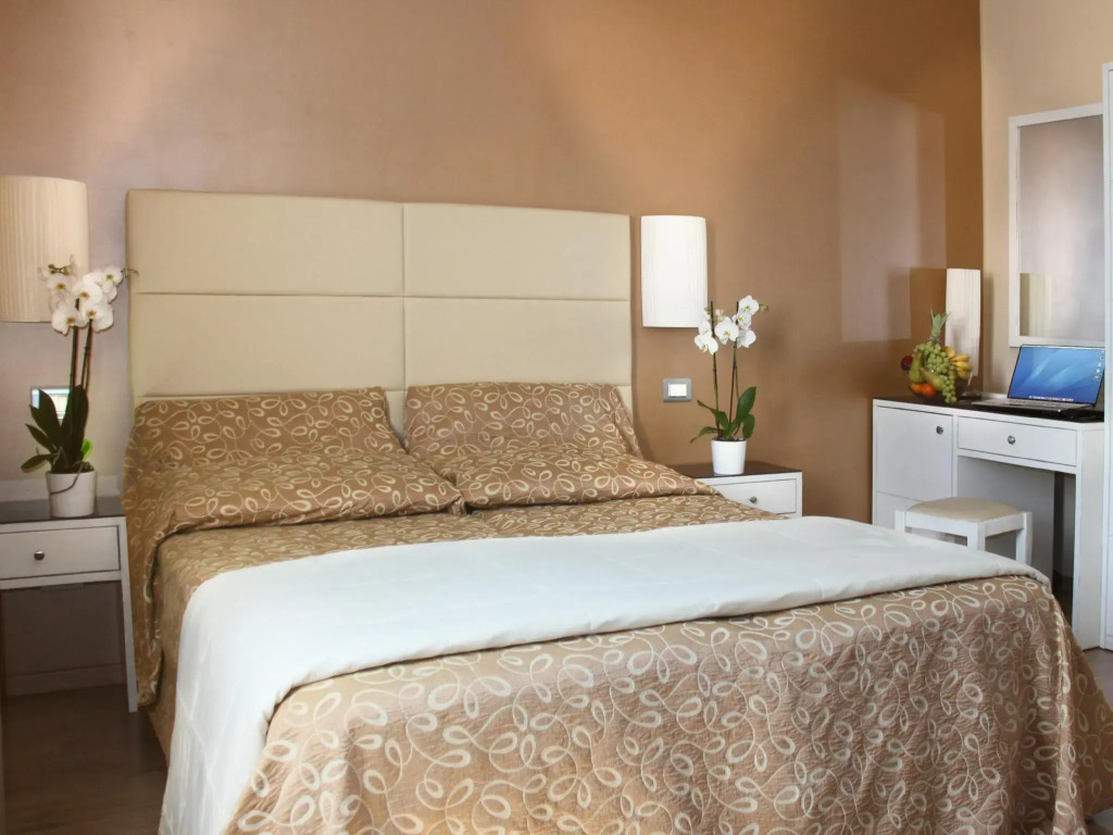 Hotel Regit