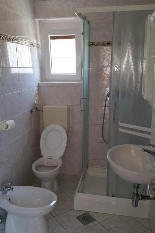 Family friendly apartments with a swimming pool Pula - 7610