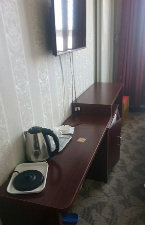 Zhangjiakou Baoshenghong Hotel