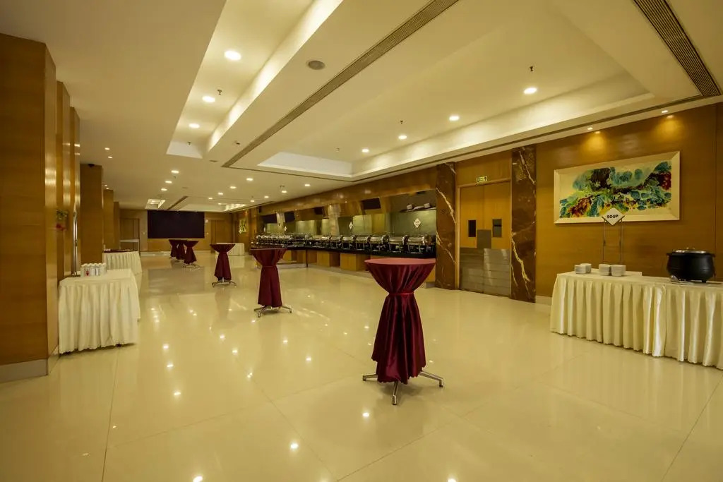 Hotel Express Inn