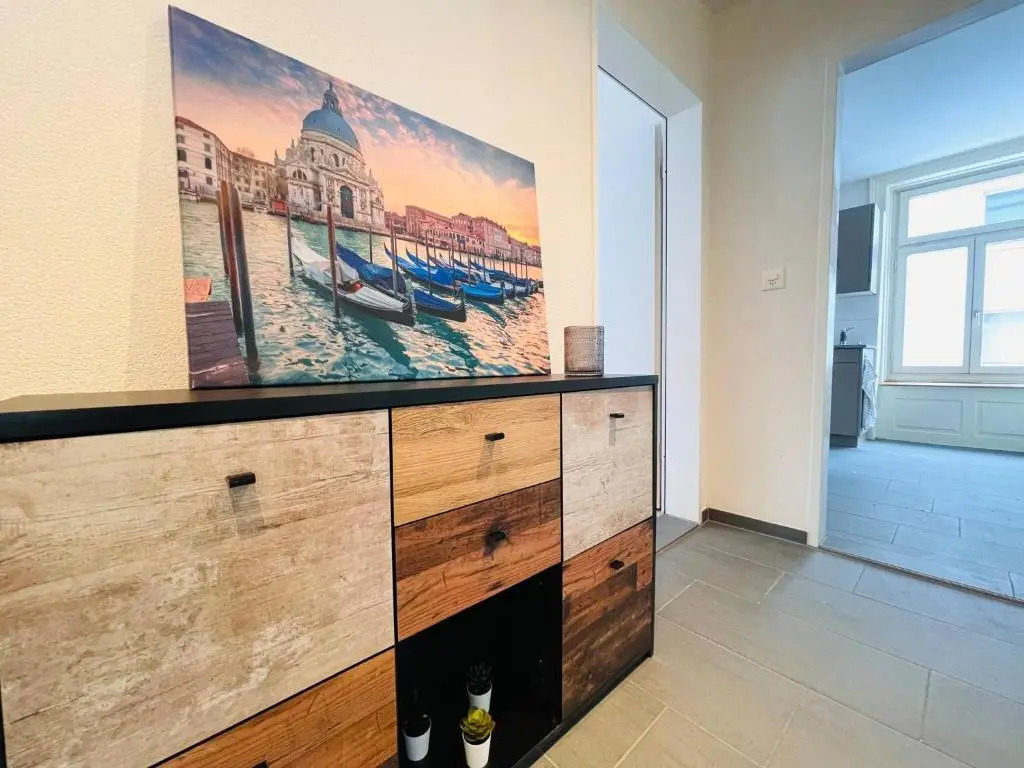 Beautiful, bright, large apartment with balcony smarttv