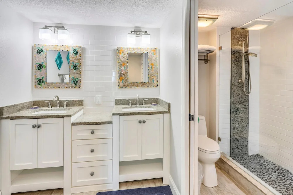 Land's End 202 Building 6 Full Remodel With Stunning Views!