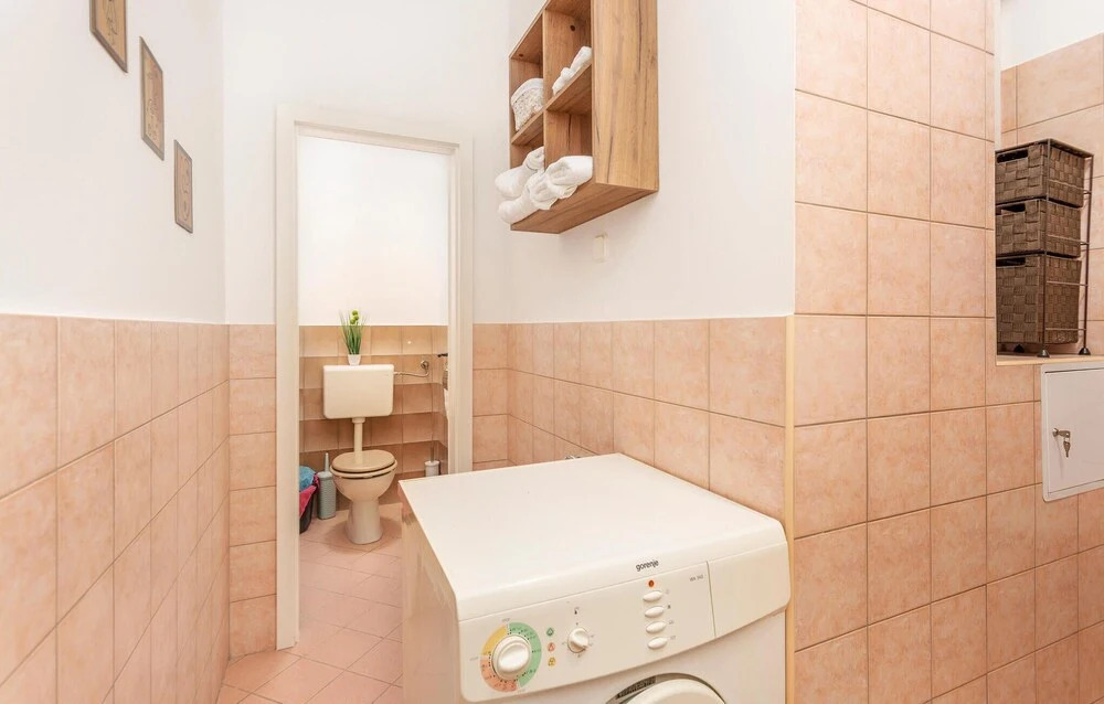 Nice Apartment in Rijeka With Wifi and 1 Bedrooms