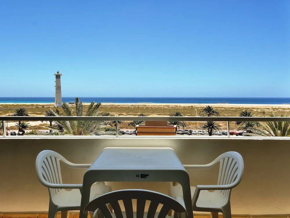 Nice Apartment Within Walking Distance of Morro Jable Beach