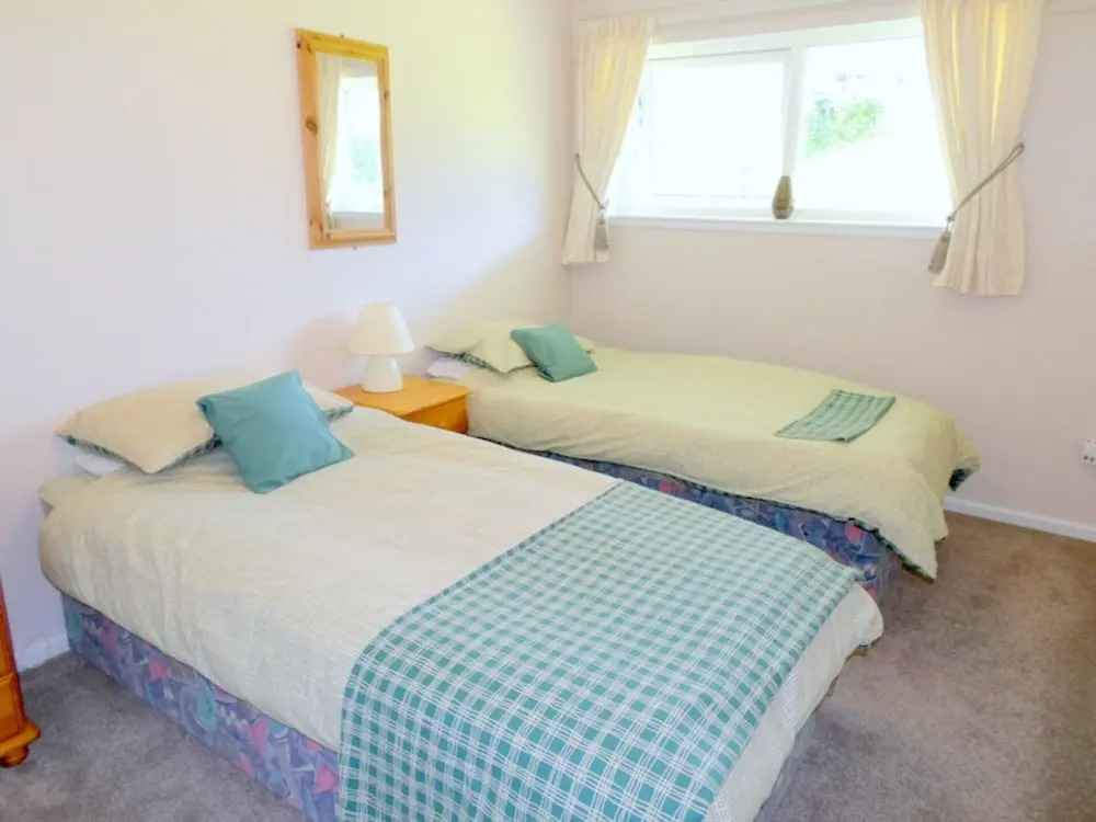 Sleeps6- Countryside Privacy- 30MinToBeach