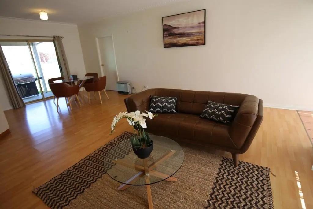 Wagga Showground Villas