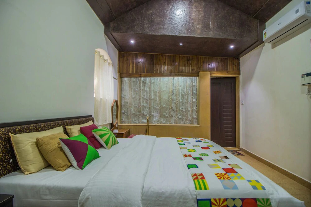 Nirvaah Villa - Socorro