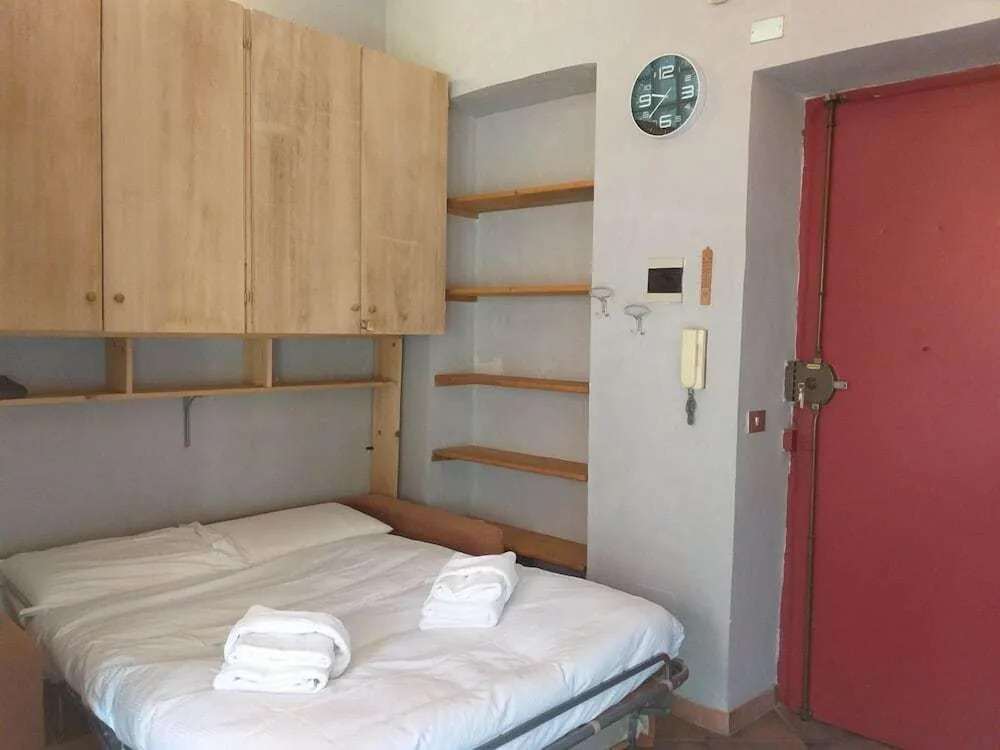 RAGGIO DI SOLE - Loft pressi Villa Maria Pia
