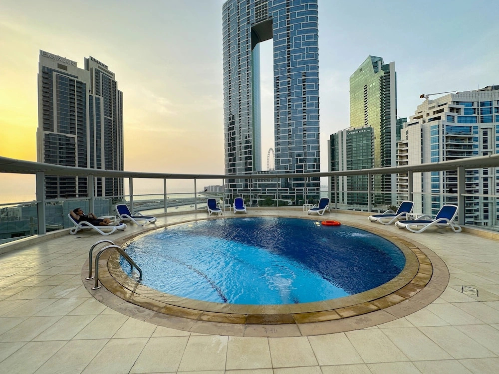 Unforgettable Canal & Sea View