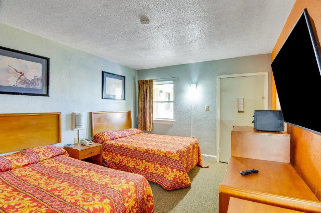 Scottish Inns Collinsville - Martinsville