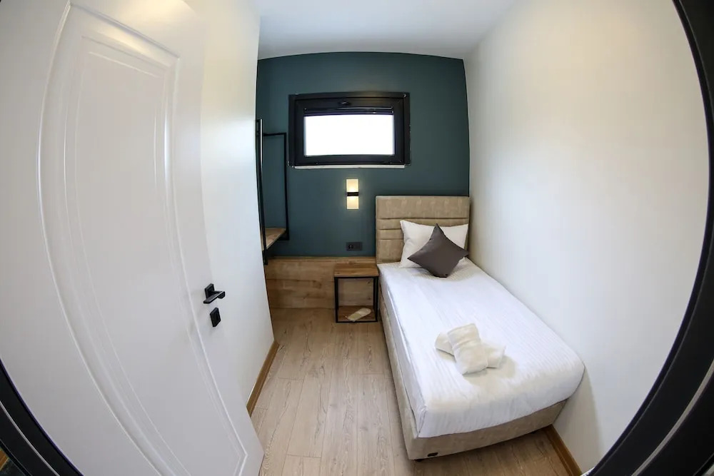 Апарт-отель Mia Mia Suites