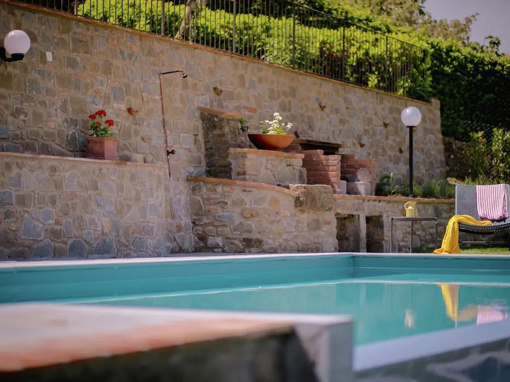 Rustic Villa in Cortona With Swimming Pool