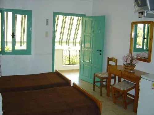 Dimitris Villa Hotel