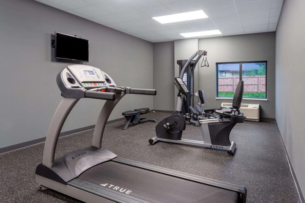 Baymont Inn & Suites by Wyndham Madison