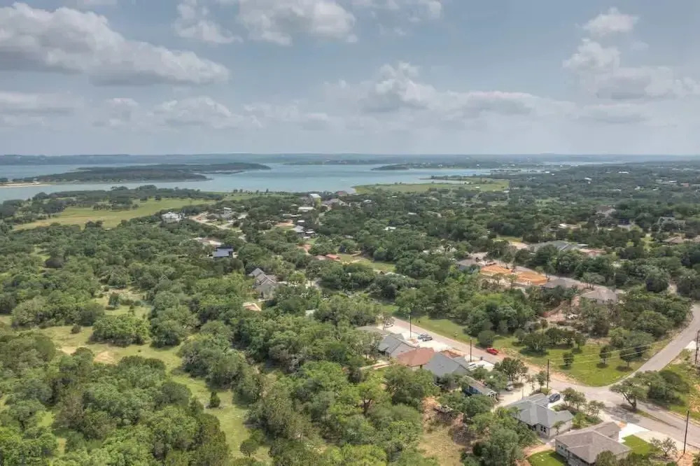 Pristine 3-bedroom Home Near Canyon Lake!