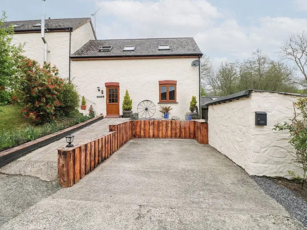 Mill Barn Denant