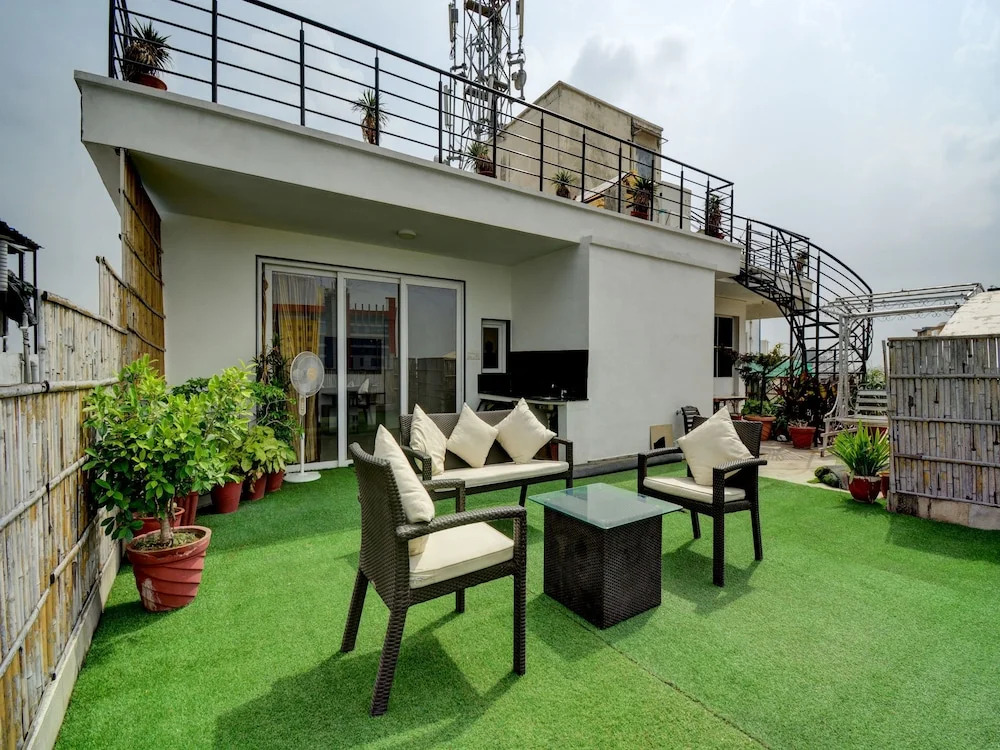 OYO 17010 Home Luxurious 2BHK with View Sodala