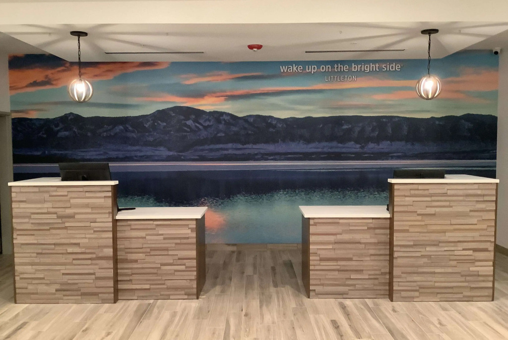 La Quinta Inn & Suites by Wyndham Littleton-Red Rocks
