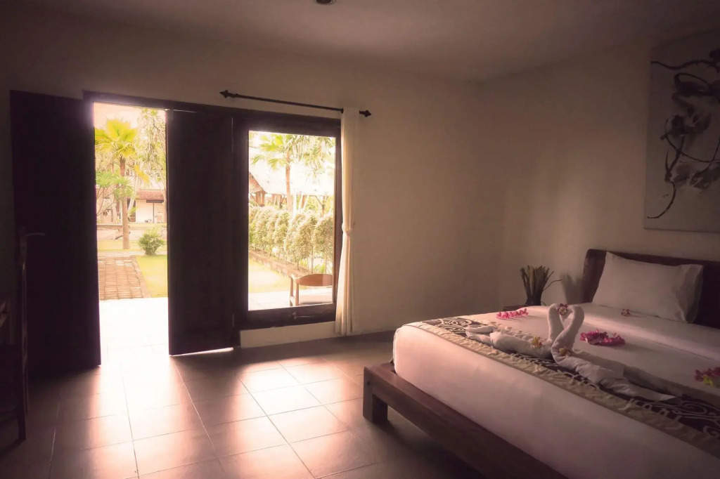 Arton Resort & Beach Club