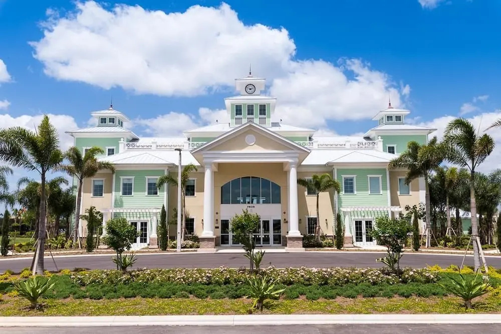 Reunion Splendor 6 Bedroom Home with Private Pool and Spa