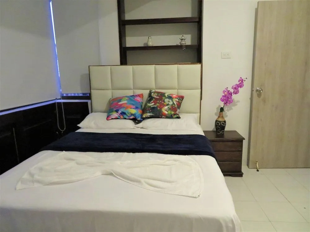 SAN JACINTO HOSTEL