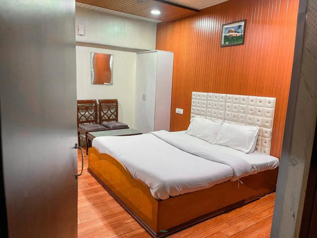 OYO 4629 Hotel Fontana