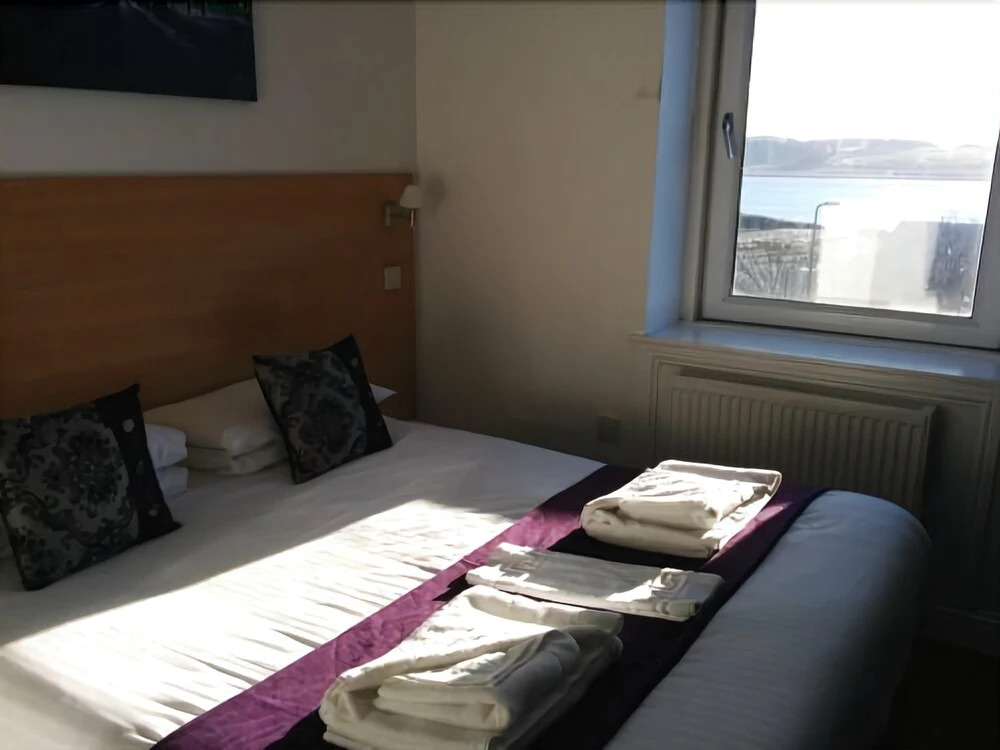 The New Dundee Carlton Hotel