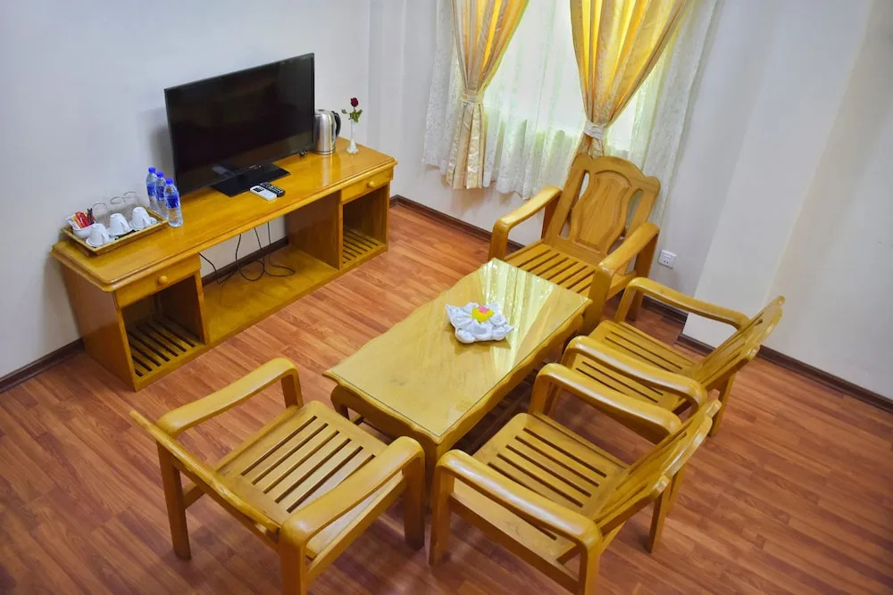 Shwe Poe Eain (1) Hotel