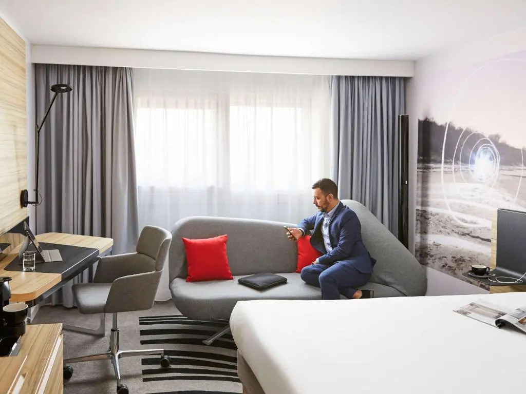 Novotel Birmingham Airport Terminal Building - NEC