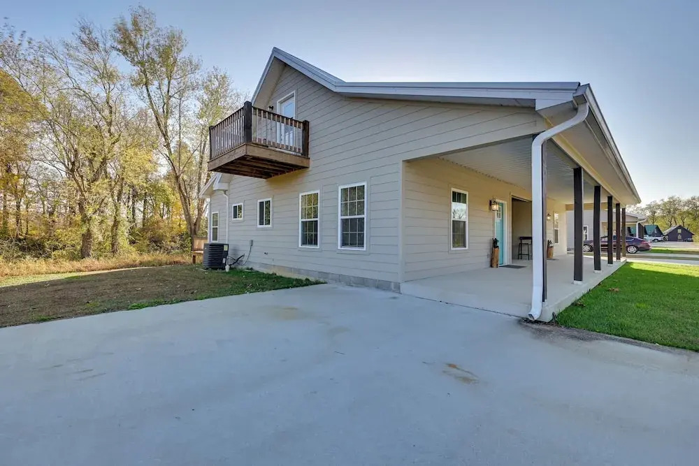 Riverside Serenity! Falls of Rough Home w/ Views