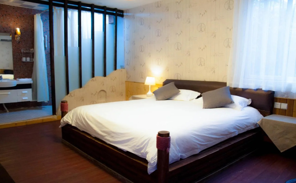 Mola Mola Hostel