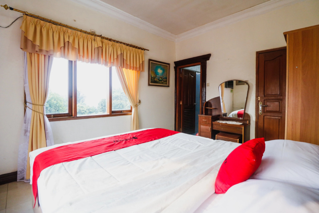 RedDoorz at Hotel Andalus Puncak