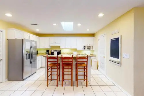 1054 Sparrow Pond Cottage