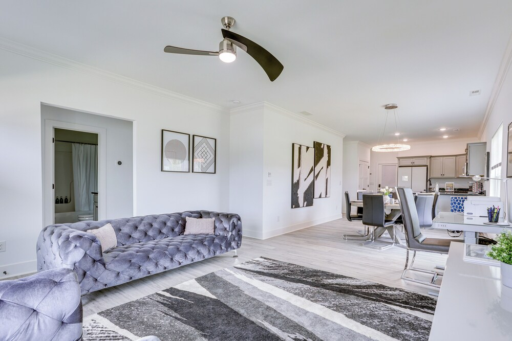 Indiana Vacation Rental Near Downtown Louisville!