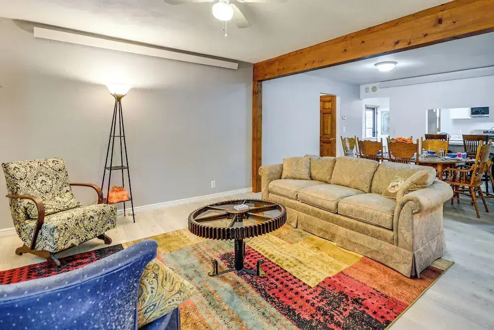 7 Mi to Bighorn Natl Forest: Dog-friendly Home
