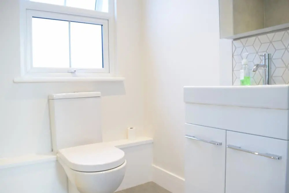 3 Bedroom Garden House in Earlsfield