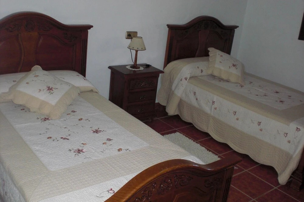 Villa With 3 Bedrooms in El Chorro, With Wonderful Mountain View, Priv