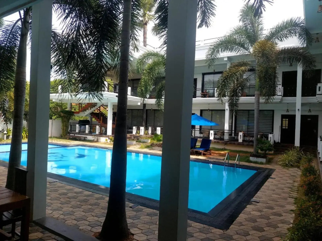 J7 Villaj Resort