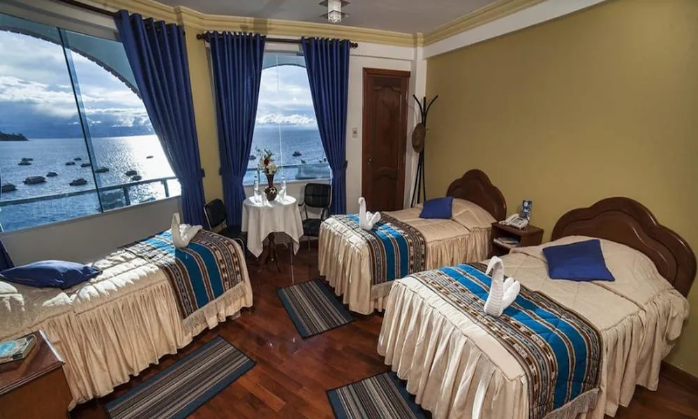Hotel Lago Azul