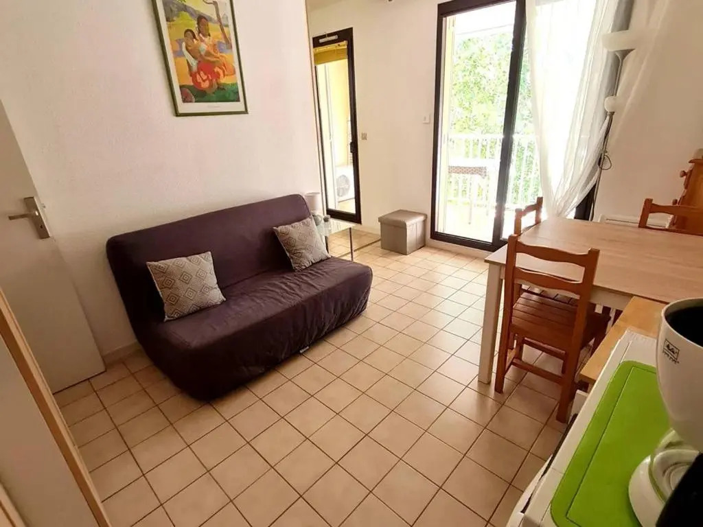 Appartement Six-Fours-les-Plages, 2 pièces, 4 personnes - FR-1-316-21