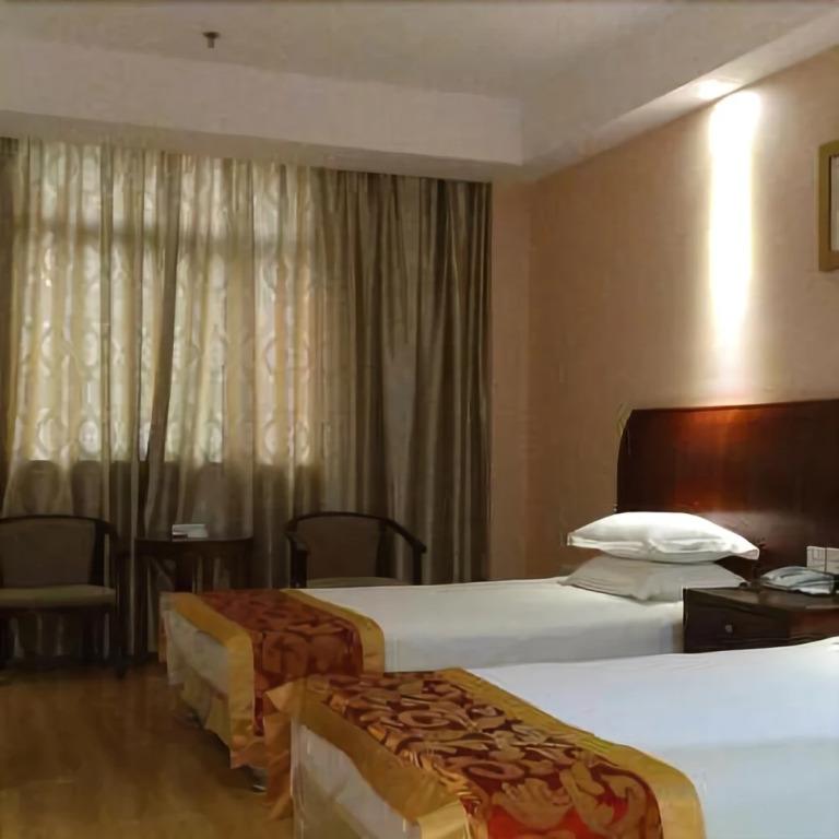 Huayuan Hotel