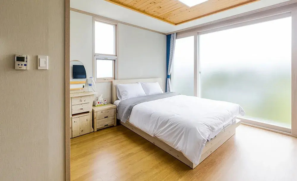 Seogwipo Donnaeco Pension