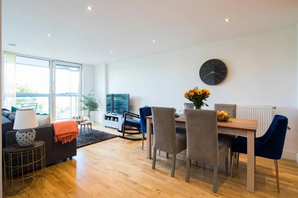 Greenwich Riverside 2 bed apartment Sleeps 6