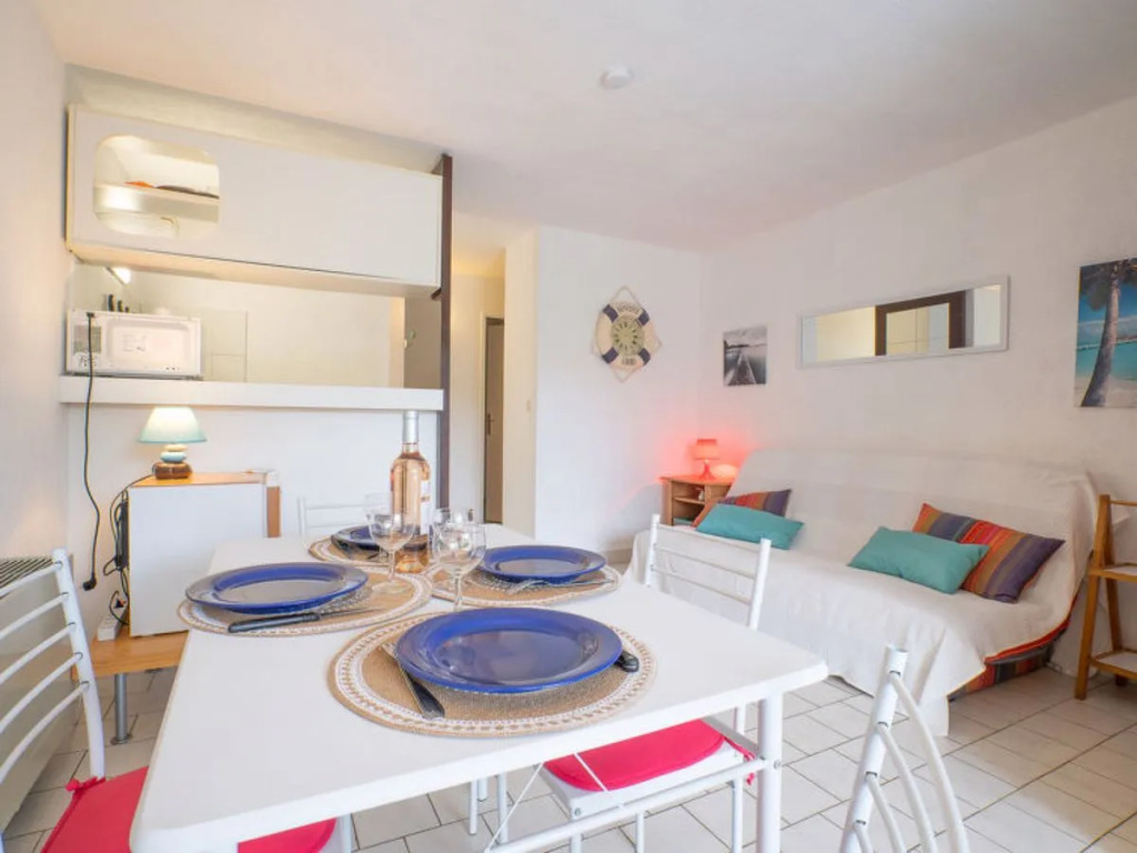 Studio Ulysse Plage-4 by Interhome